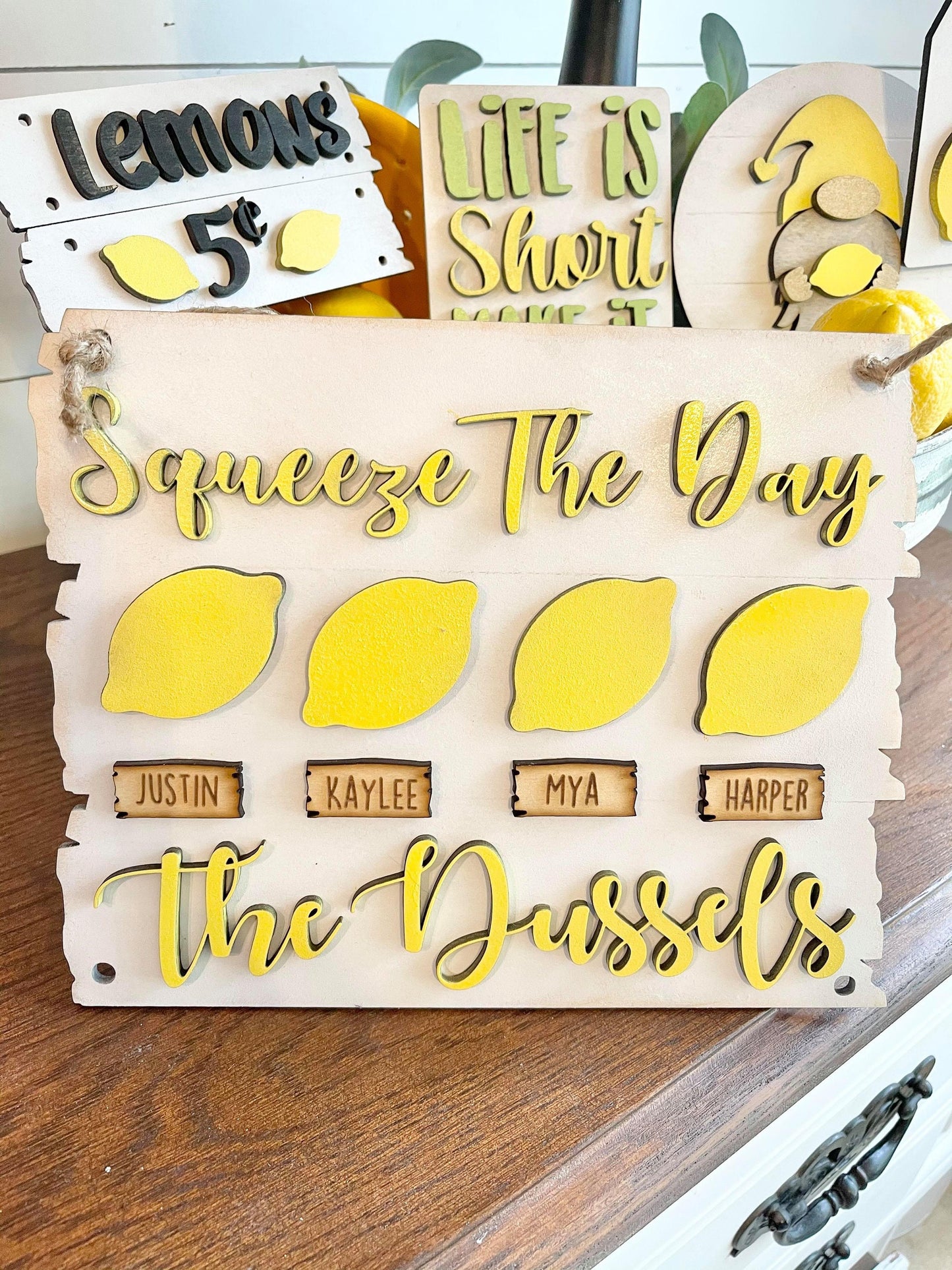 Squeeze the day - Lemon Family Sign - Personalized Lemon Family Decor - Lemon Themed Decor - Lemon Signs - Family Signs - Family Summer